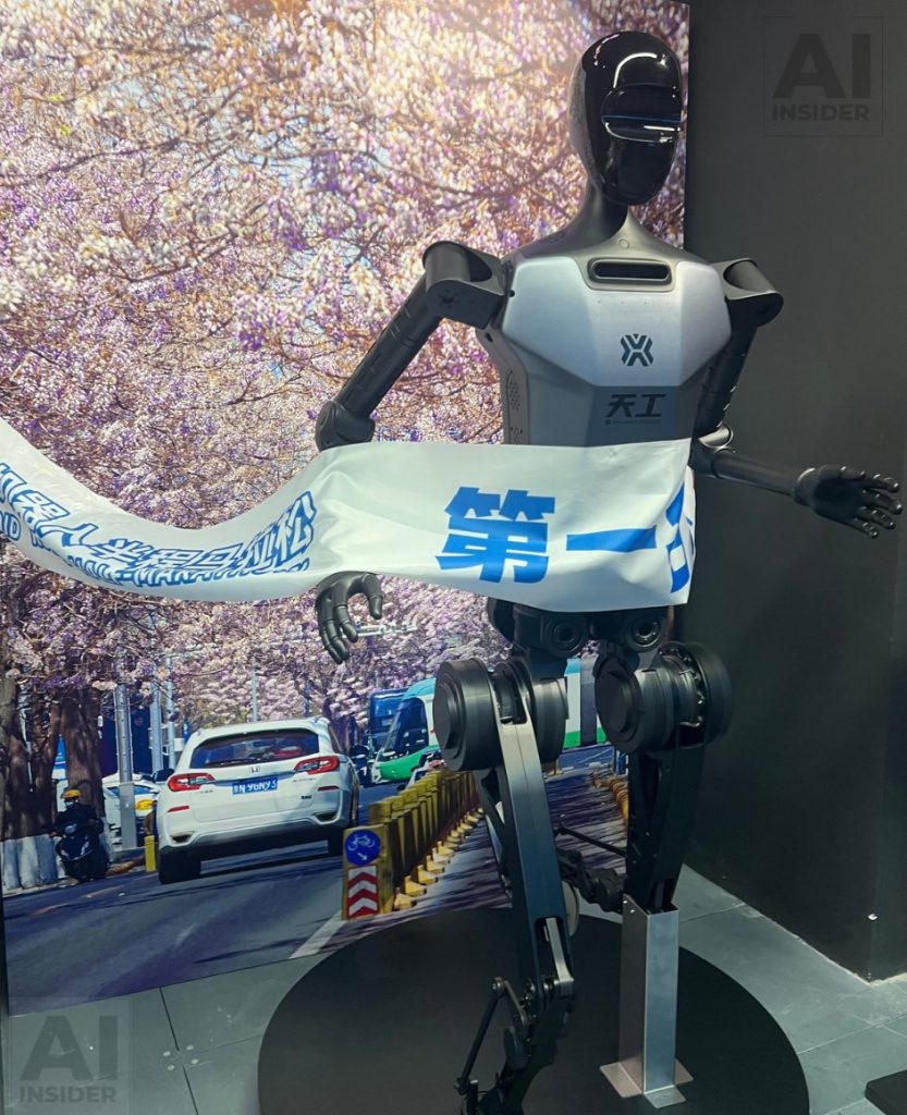 Susana Garcia AI Insider - Robots Humanoides- IA China